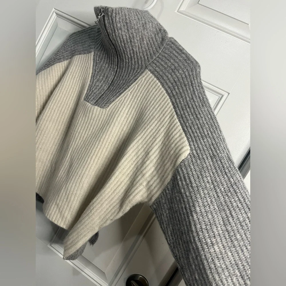 RAG & BONE
Pierce Colorblock Rib Cashmere Boxy Fit Knit Half Zip Sweater Gray XS - Picture 5 of 13